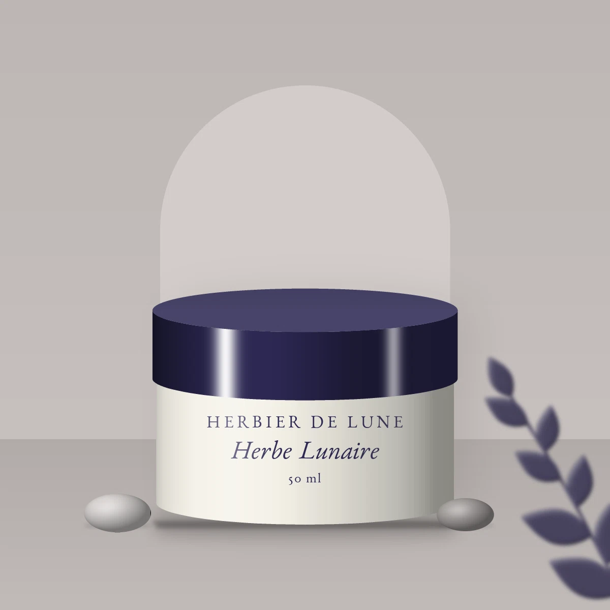 Crème mains Herbe Lunaire à l'urée – Herbier de Lune, photo d'ambiance