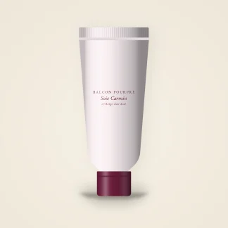 Fond de teint longue durée Soie Carmin – Balcon Pourpre, tube 35 ml, teinte 07 Beige clair doré